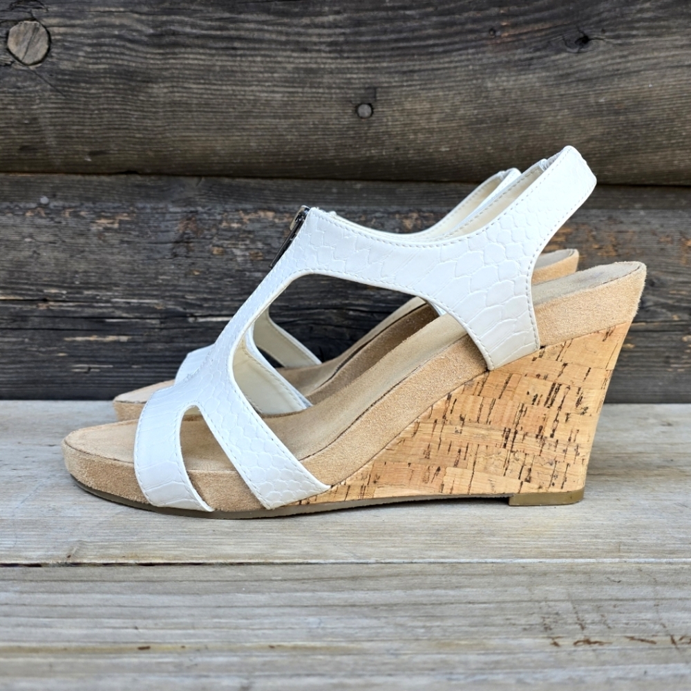 AEROSOLES Plushlow Modern Costal Minimalist Cork Wedge Comfort Sandal 10M - Picture 4 of 15